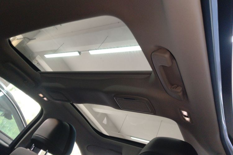 Used Lincoln Z 2024 2.0T Two-Wheel Drive Prestige Hybrid Version
