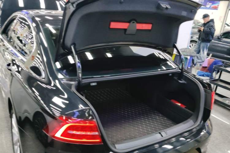 Used Volkswagen Magotan 2018 330TSI DSG Advanced Model