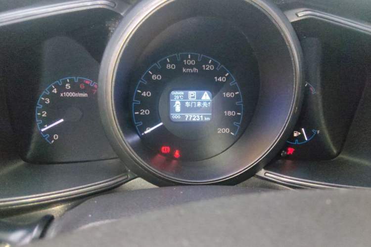 Used CHANGAN OSHAN CX70 2017 CX70T 1.5T Automatic Zunqing Edition Odometer Close Up