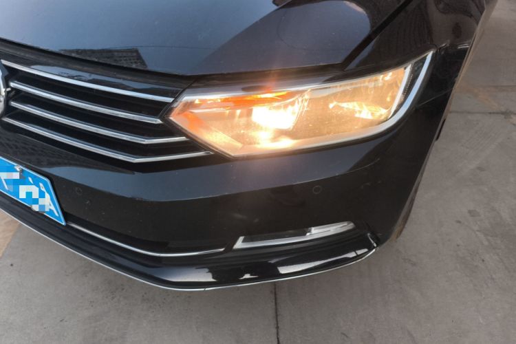 Used Volkswagen Magotan 2018 280TSI DSG Leading Model
