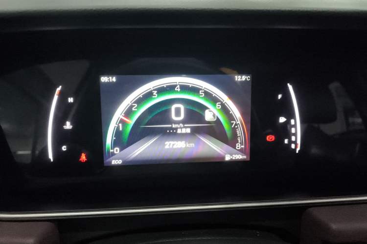 Used GAC Trumpchi M6 2023 PRO 270T DCT Luxury Edition Instrument Cluster