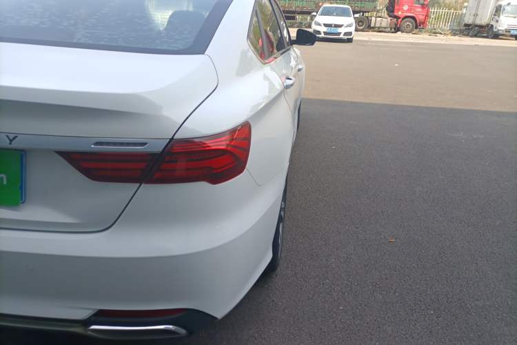 Used Geely Auto Binray 2018 14T CVT Binyi Edition Right Rear Taillight