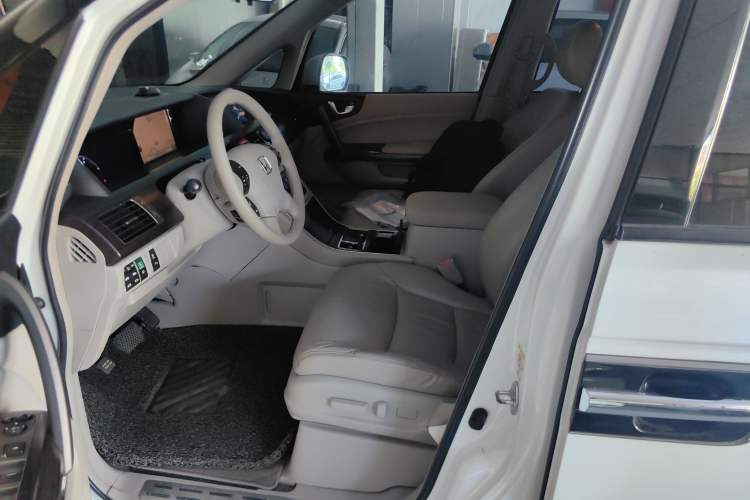 Used Honda Elysion 2015 2.4L VTi Luxury Edition