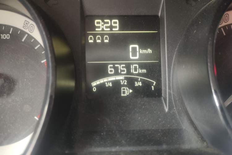 Used Skoda Kamiq 2018 1.5L Manual Comfort Edition China V Standard Odometer Close Up