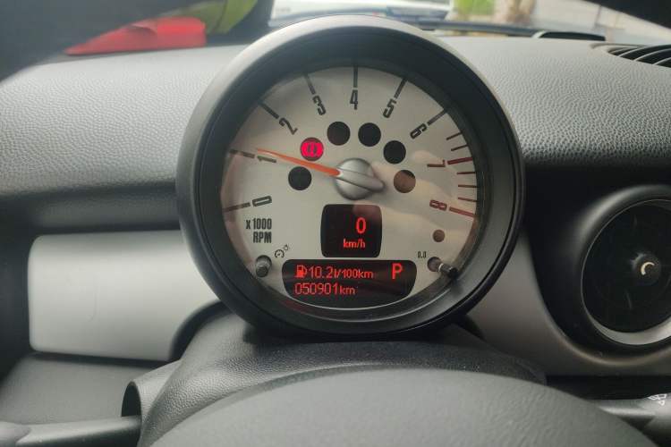 Used MINI 2011 1.6L COOPER Fun
