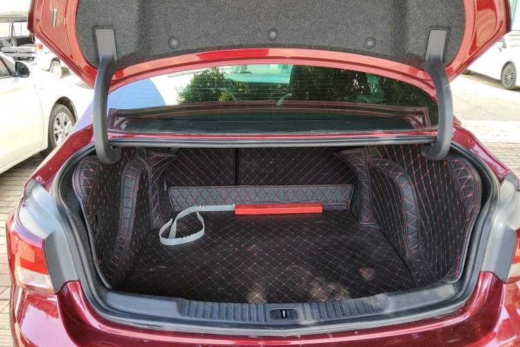 Used Buick Verano 2019 Sedan 20T Dual-Clutch Leading Model