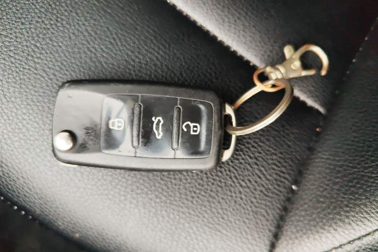 Used Volkswagen Lavida 2019 Lavida Start 1.5L Automatic Trendy Version China VI Standard
