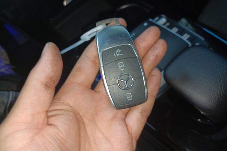 Used Mercedes-Benz A-Class 2021 A 200 L Sport Sedan Fashion Model
