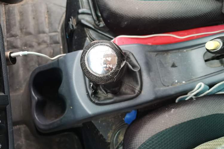 Used Jinbei Hiace X30 2020 1.5L Super-Comfortable Version China VI Standard SWC15M
