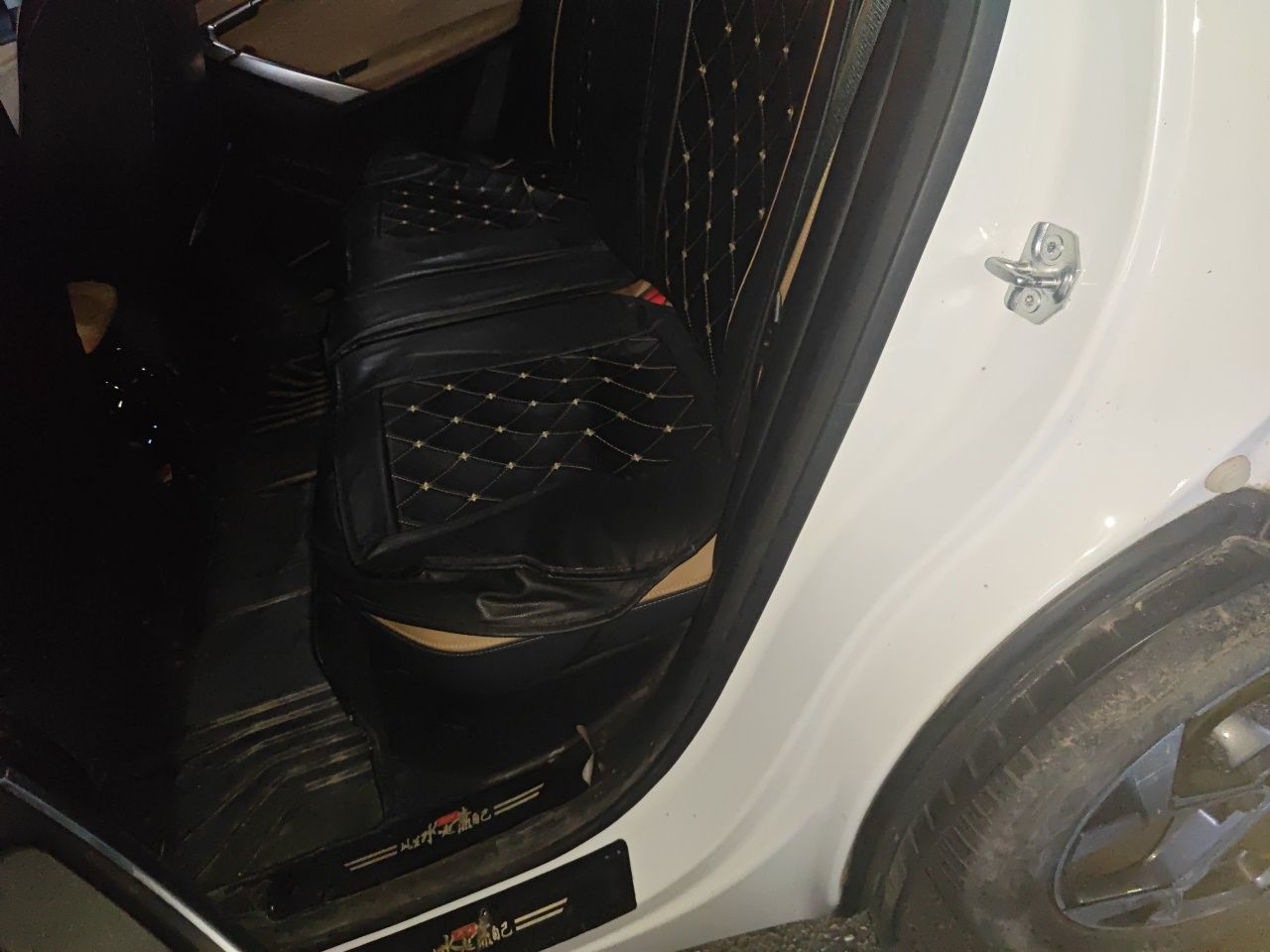 Geely Auto FX11 2023 1.5TD DCT Prestige Edition — снимка 17