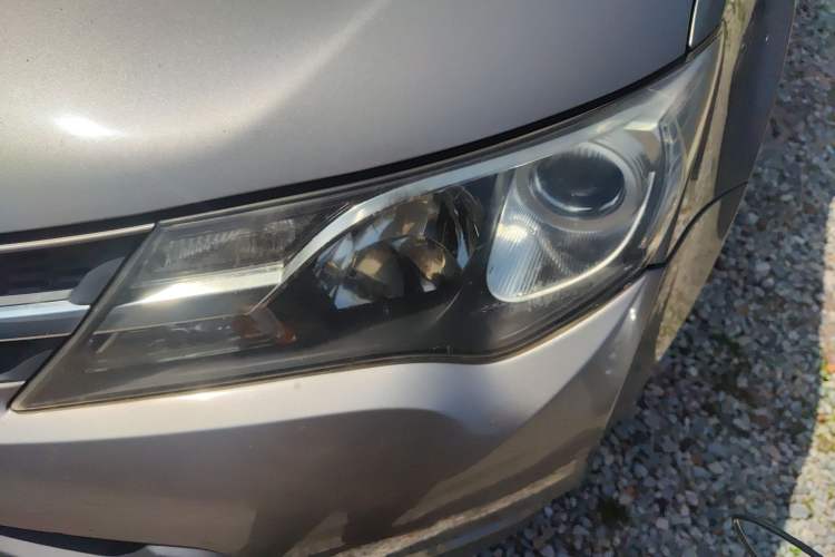 Used Toyota RAV4 2013 2.0L CVT Four-Wheel Drive Fashion Edition
