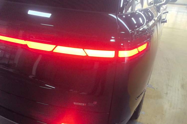 Used Denza N9 2025 Prestige Version
