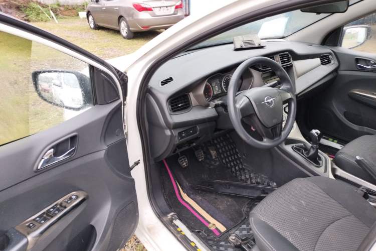 Used Haima M3 2016 1.5L Manual Fashion Edition