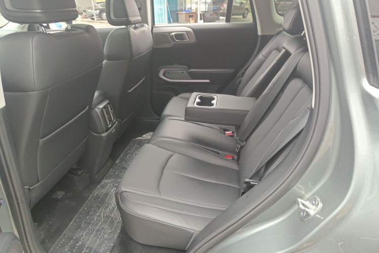 Used Formula Leopard Titanium 3 2025 501 km Four-Wheel Drive Drone Edition