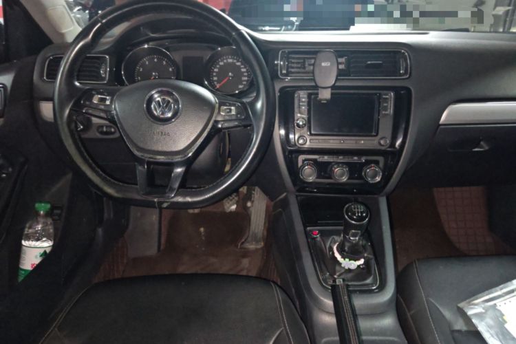 Used Volkswagen Sagitar 2018 1.6L Manual Comfort Model