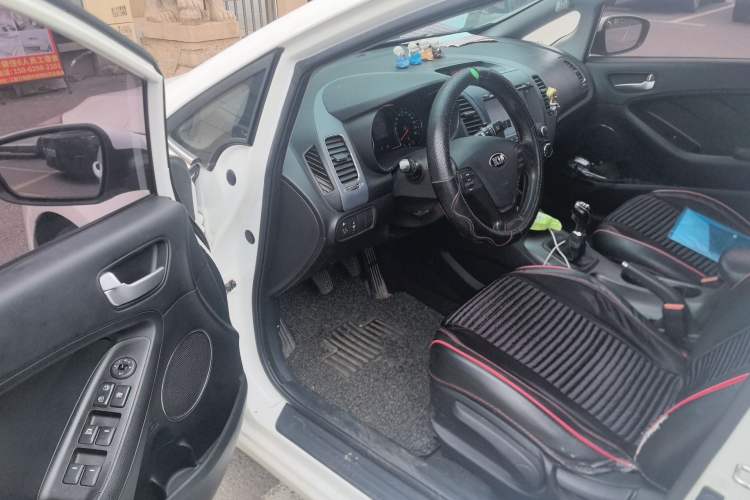 Used Kia K3 2015 1.6L Manual GLS
