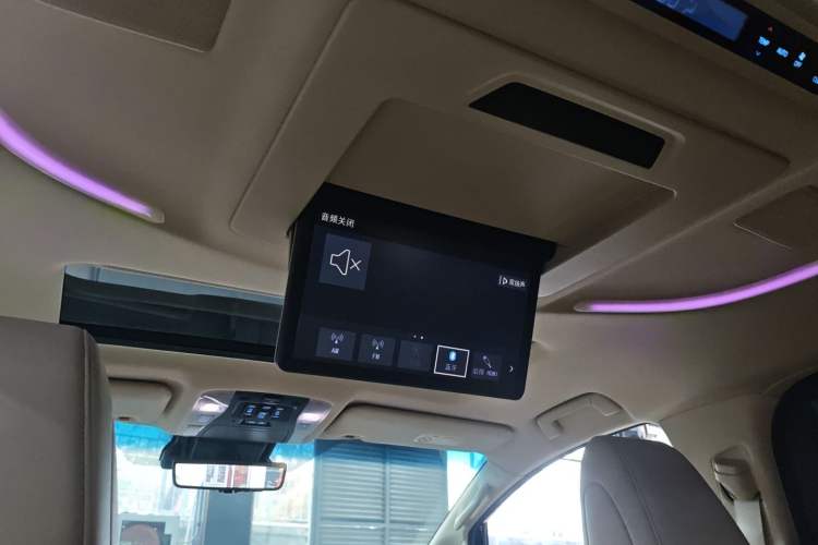 Used Toyota Alphard 2021 Dual-Engine 2.5L Luxury Edition