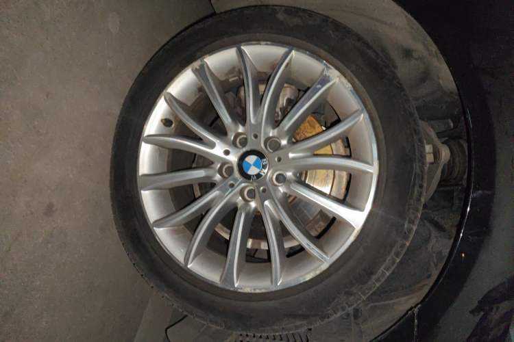 Used BMW 5 Series 2014 525Li Luxury Design Package