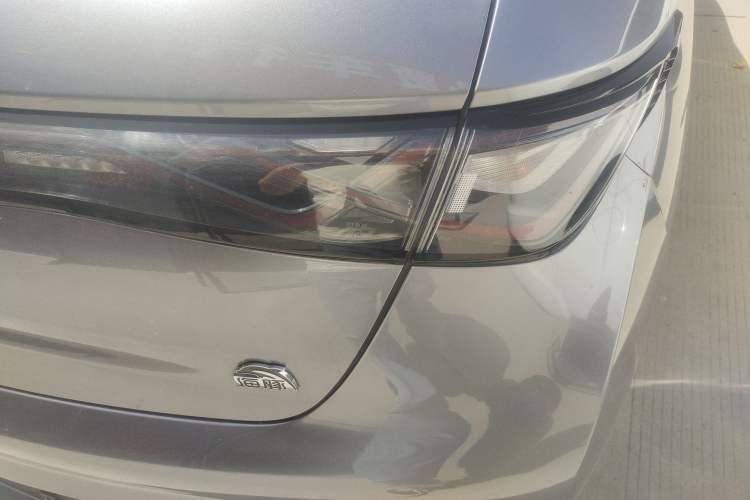 Used BYD Dolphin 2023 420 km Fashion Edition
