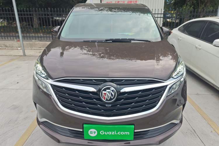 Used Buick GL8 2021 ES Landtrek 653T Comfort Edition