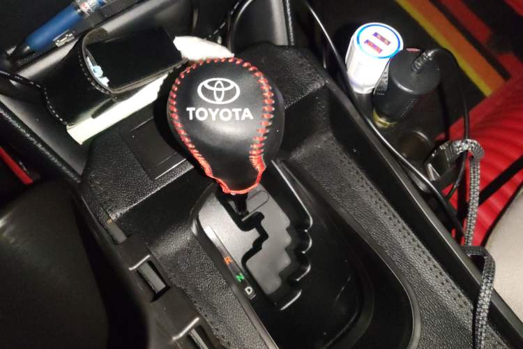 Used Toyota YARiS L Zhi Xuan 2019 1.5E CVT Dynamic Edition China VI compliant Gear Lever