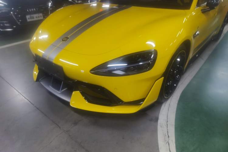 Used Xiaomi Auto SU7 Ultra 2025 Ultra Model Left Front Headlight