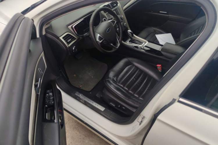 Used Ford Mondeo 2013 2.0L GTDi 200 Fashion Edition
