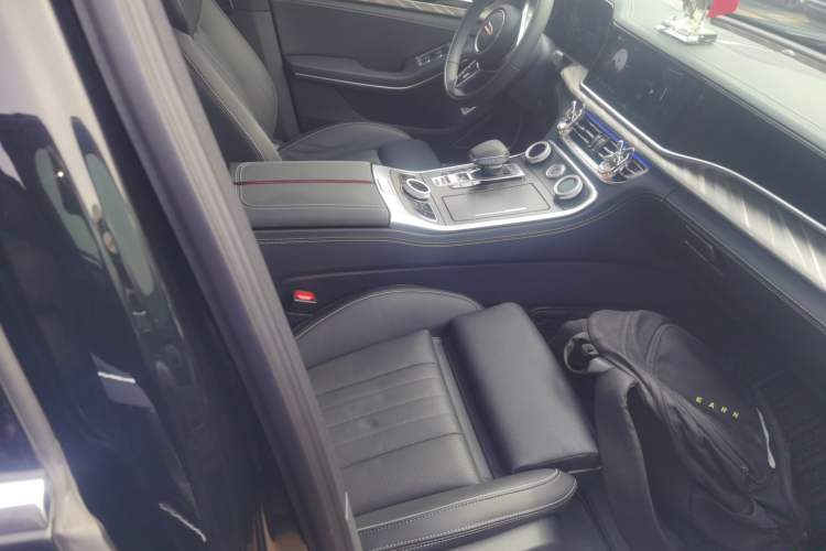 Used Hongqi H9 2023 2.0T Smart Connect Flagship Edition