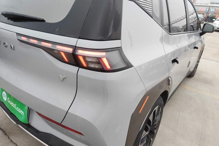 Used AION Y 2021 70 Enjoyment Tech Edition