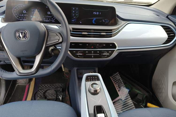 Used CHANGAN OSHAN Benni E-Star 2022 Qingxin Edition Colorful Model Lithium Iron Phosphate
