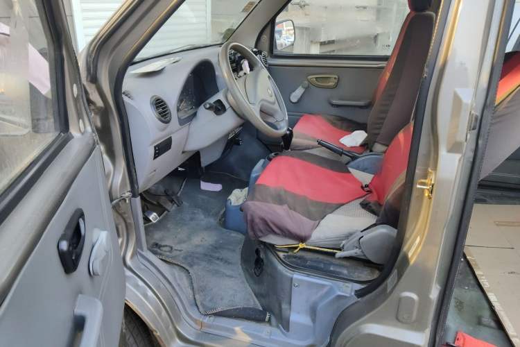 Used BAIC Changhe Freedom 2014 1.0L Hongyun Edition Economy Model DA465QA
