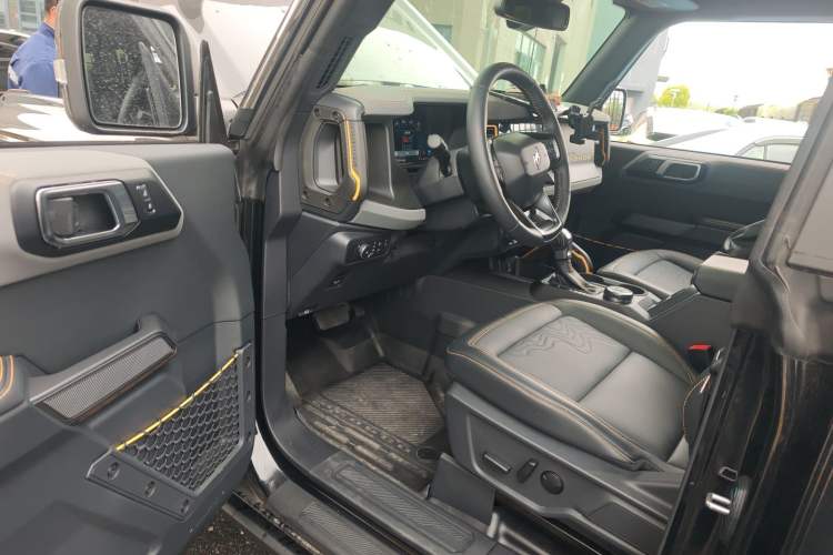 Used Ford Bronco 2024 2.3T Wilderness Driver Seat