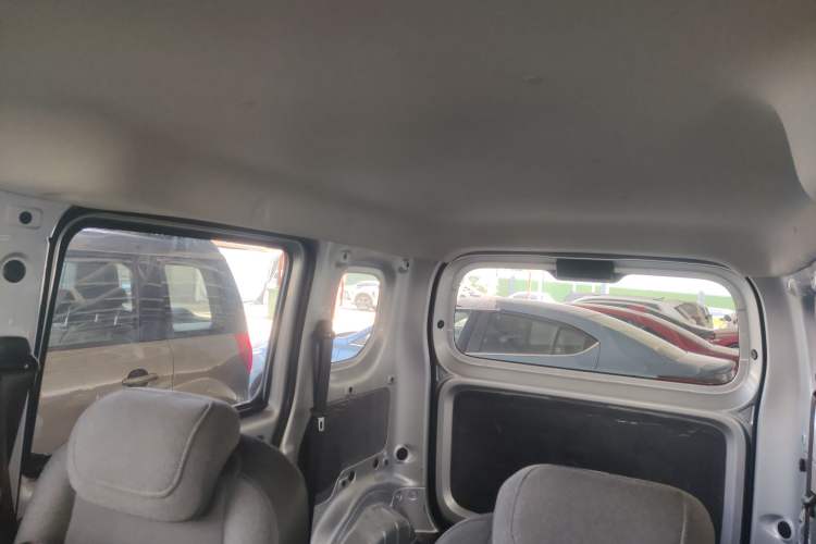 Used Wuling Zhiguang New Energy 2025 Comfort Model