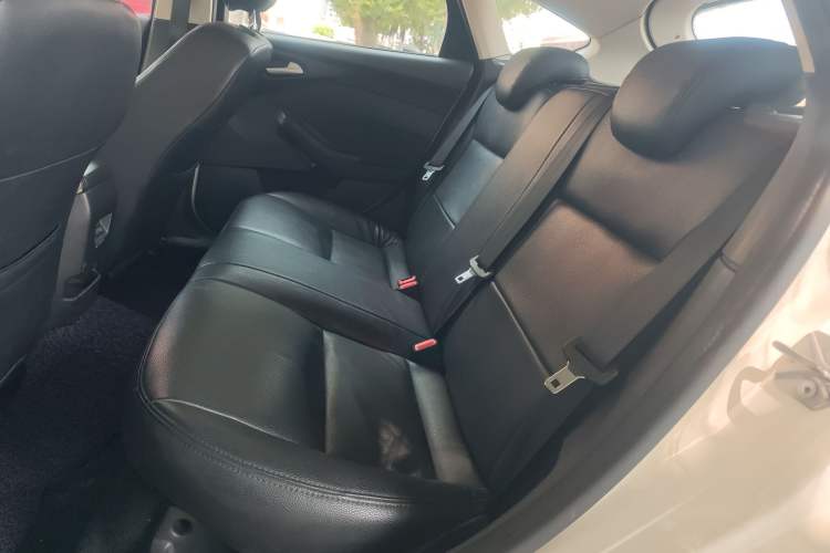 Used Ford Focus 2017 Hatchback 1.6L Automatic Comfort Plus SmartDrive Edition
