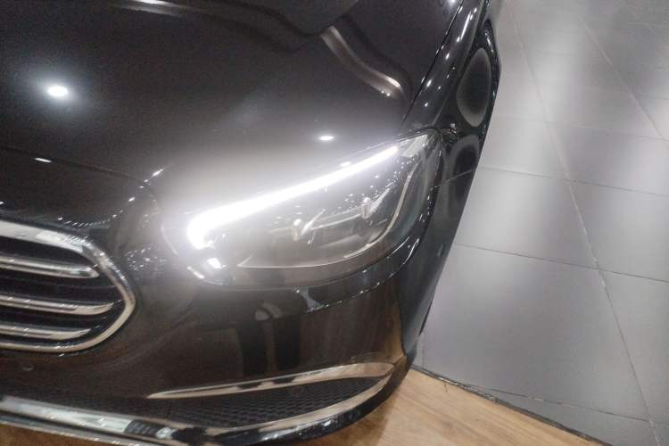 Used Mercedes-Benz E-Class 2022 Second Facelift E 300 L Fashion Edition Left Front Headlight