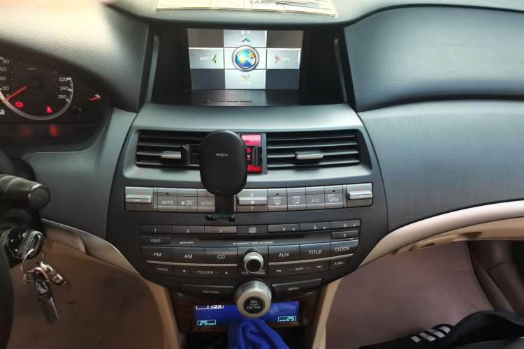 Used Honda Accord 2010 2.4L LX Audio And AC Panel