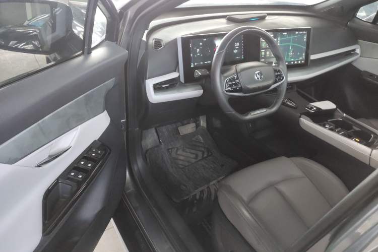 Used CHANGAN UNI-T 2023 Second-Generation 1.5T Prestige Model