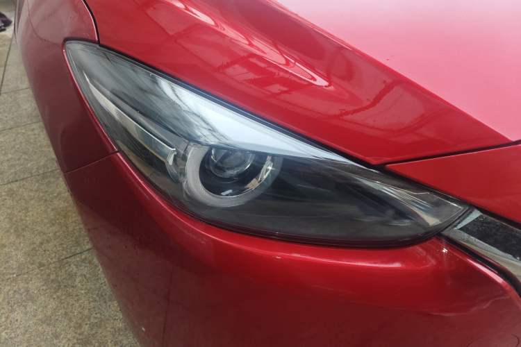 Used Mazda 3 Axela 2019 Cloud-Controlled Version Sedan 1.5L Automatic Luxury Trim China V Standard