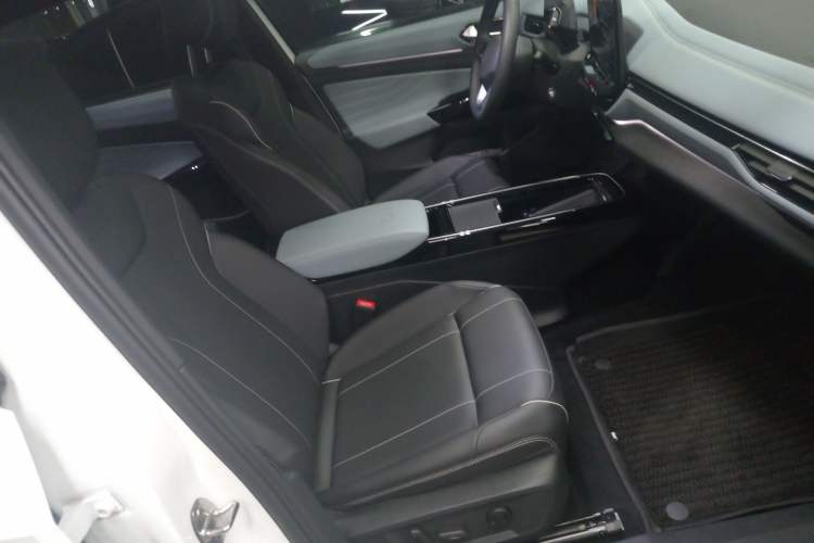 Used Volkswagen ID.4 X 2024 Pure & Smart Edition