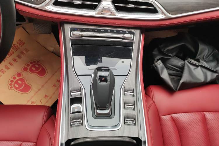 Used Dongfeng Fengon 580 2022 1.5T Automatic Luxury Edition Gear Lever