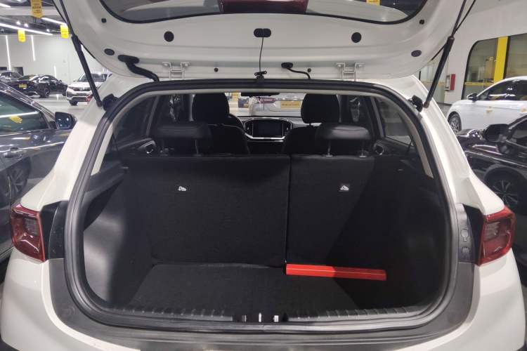 Used Kia kx1 Stonic 2021 1.4L Automatic Fun Edition