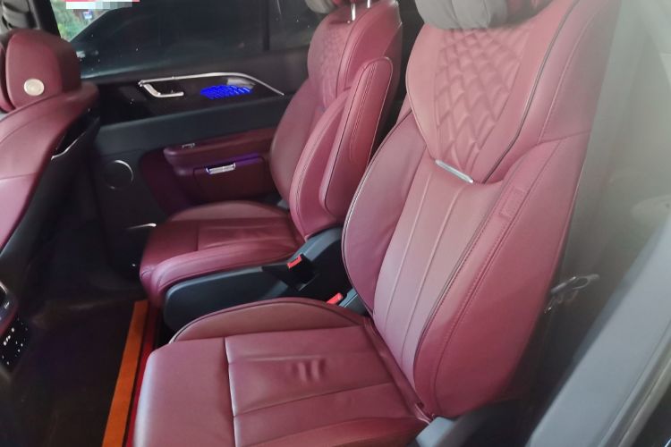 Used Hongqi E-HS9 2022 660 km Range Flagway Edition Six Seats