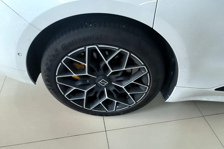 Used Zeekr 001 2024 WE Edition 95 kWh All-Wheel Drive