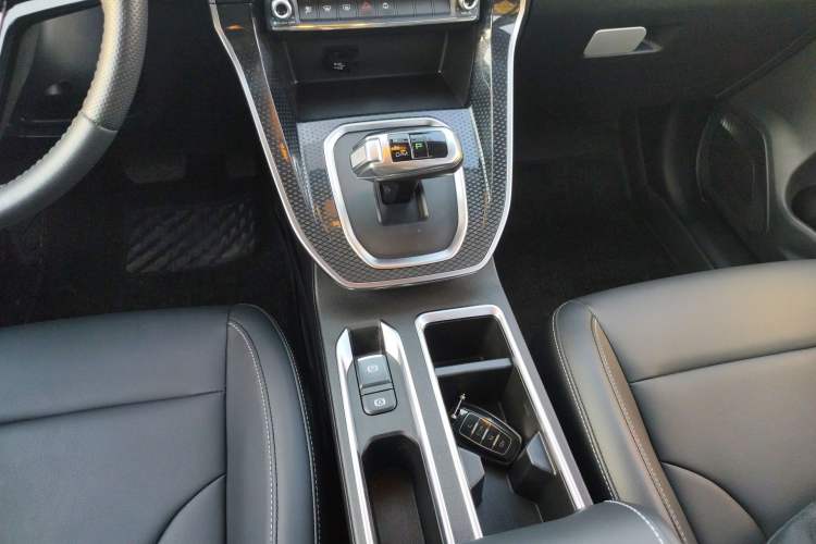 Used Haval M6 2021 PLUS 1.5T DCT Luxury Smart Connectivity Model