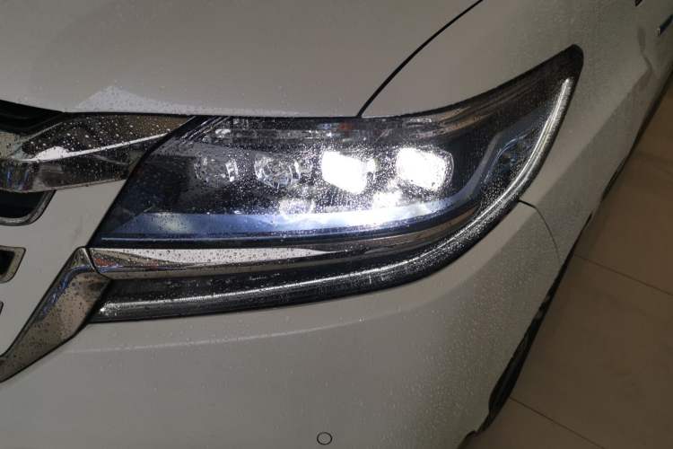 Used Honda Elysion 2019 2.0L Hybrid Supreme Edition