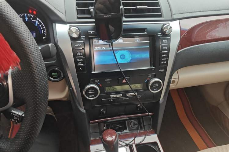 Used Toyota Camry 2012 2.5G Luxury Navigation Edition
