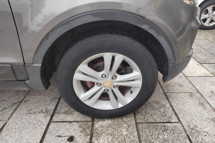 Used HYOSOW S3 2014 1.5L Luxury Version China IV Emission Standard
