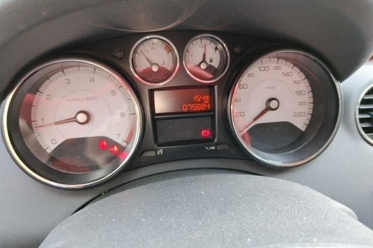 Used Peugeot 408 2013 1.6L Manual Comfort Edition
