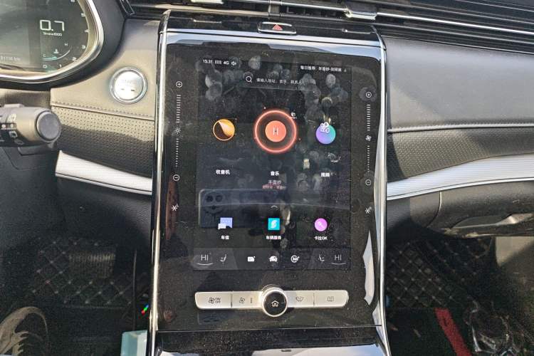 Used Roewe RX5 MAX 2019 300TGI Automatic Smart Cabin Luxury Edition
