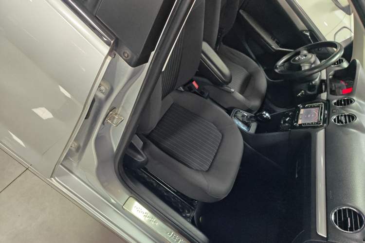 Used Volkswagen Jetta 2015 Value Edition 1.6L Automatic Comfort Version